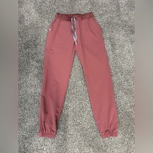 Figs Mauve Taldora skinny jogger scrub pants